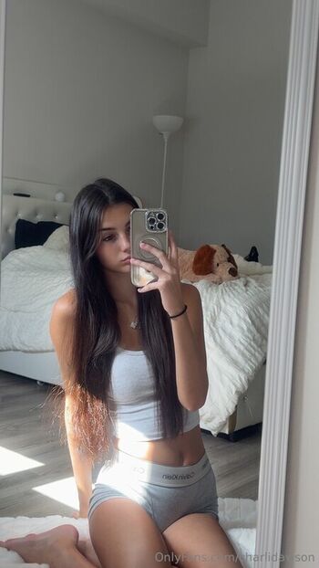 Charlidawson leaked private photo uncensored HD quality