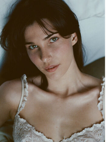 Charlotte dalessio leaked private photo uncensored HD quality