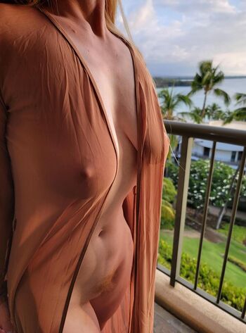 Charlottedoe leaked private photo uncensored HD quality