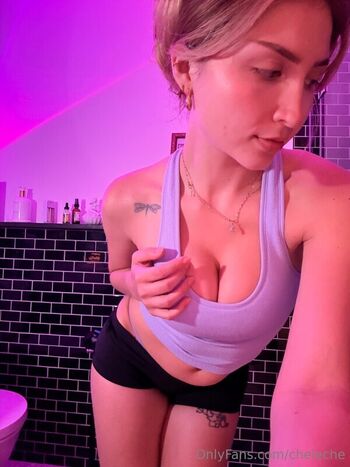 Cheleche  page leaked private photo uncensored HD quality