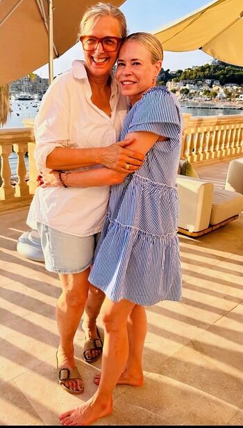 Chelsea handler leaked private photo uncensored HD quality