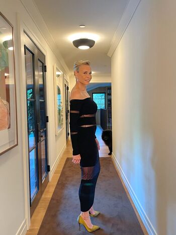 Chelsea handler leaked private photo uncensored HD quality