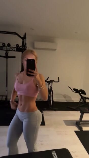 Chelsea pearce leaked private photo uncensored HD quality