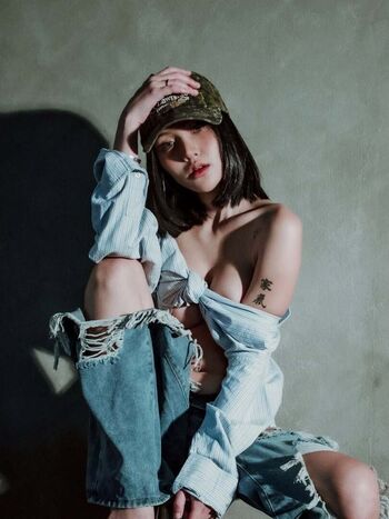 Chinnipha khlaichans page leaked private photo uncensored HD quality