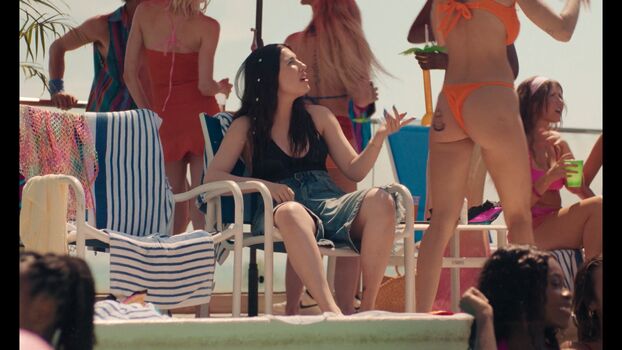 Chloe east leaked private photo uncensored HD quality