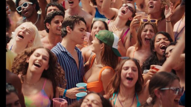 Chloe east leaked private photo uncensored HD quality