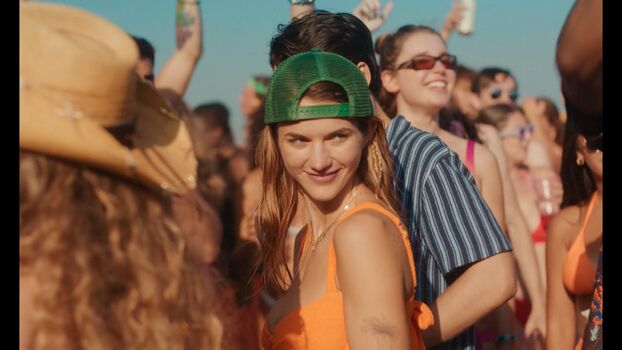 Chloe east leaked private photo uncensored HD quality