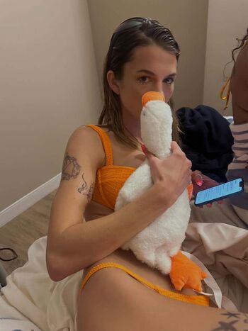 Chloe east leaked private photo uncensored HD quality