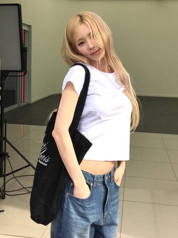 Cho mi yeon leaked private photo uncensored HD quality