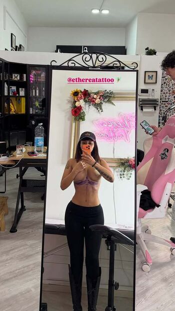 Christina bertevello page leaked private photo uncensored HD quality