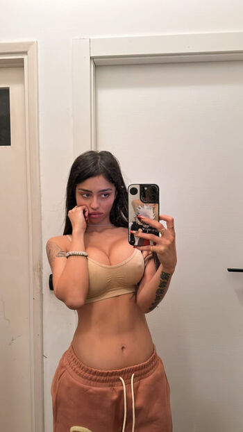 Christina bertevello leaked private photo uncensored HD quality