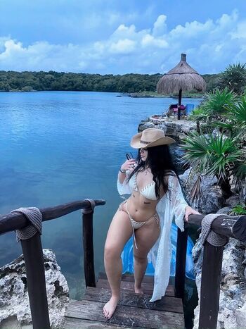Chxrryxblossom leaked private photo uncensored HD quality