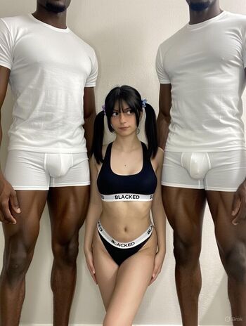 Clownhop page leaked private photo uncensored HD quality