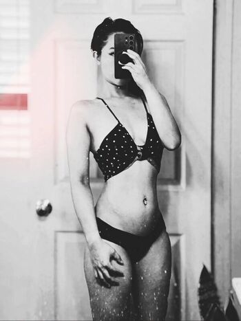 Connie han page leaked private photo uncensored HD quality
