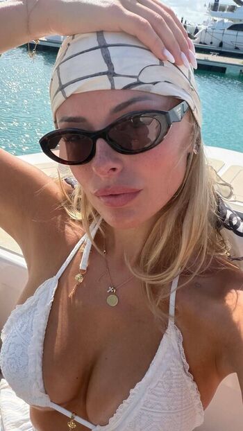 Corinna kopf  page leaked private photo uncensored HD quality