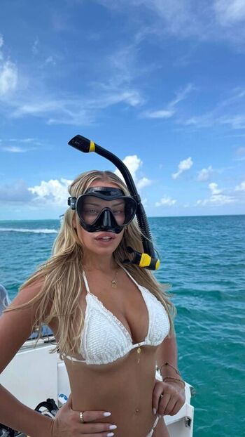 Corinna kopf  page leaked private photo uncensored HD quality