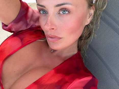 Corinna kopf  page leaked private photo uncensored HD quality