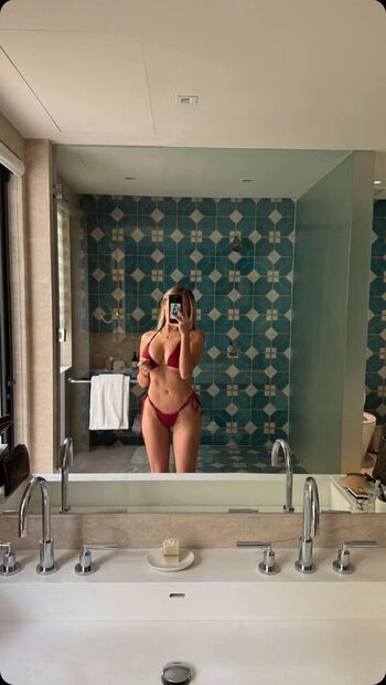 Corinna kopf  page leaked private photo uncensored HD quality