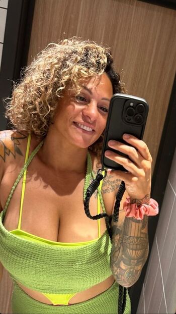 Curliiiiiie leaked private photo uncensored HD quality