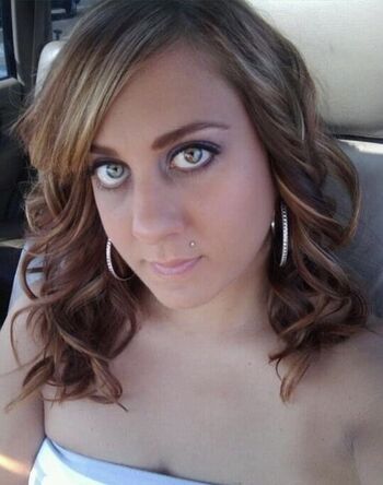 Cutesexymom leaked private photo uncensored HD quality