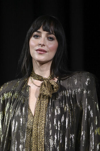 Dakota johnson page leaked private photo uncensored HD quality