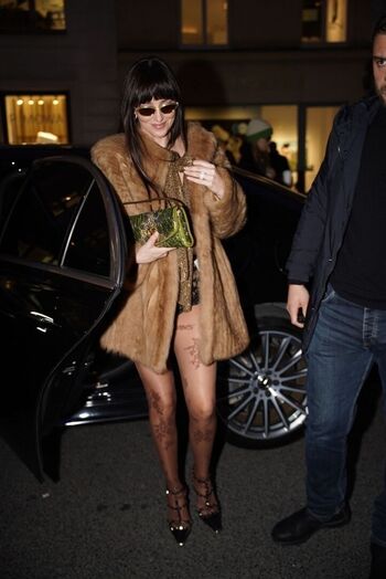 Dakota johnson page leaked private photo uncensored HD quality