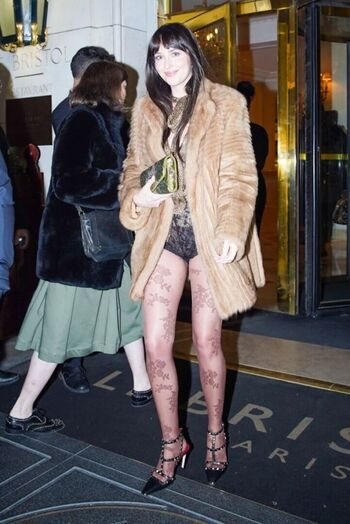 Dakota johnson page leaked private photo uncensored HD quality