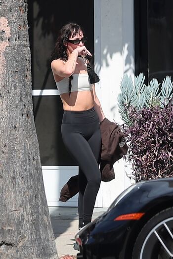 Dakota johnson page leaked private photo uncensored HD quality