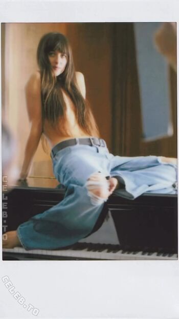 Dakota johnson page leaked private photo uncensored HD quality