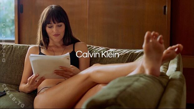 Dakota johnson page leaked private photo uncensored HD quality