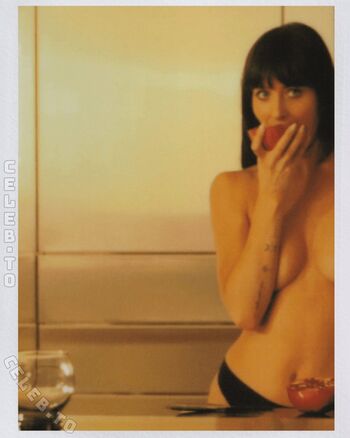 Dakota johnson page leaked private photo uncensored HD quality