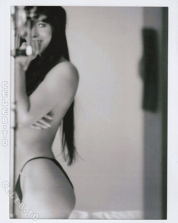 Dakota johnson page leaked private photo uncensored HD quality