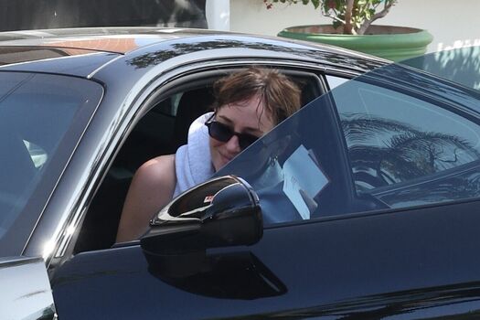 Dakota johnson page leaked private photo uncensored HD quality