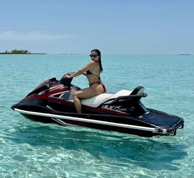 Demi lovato page leaked private photo uncensored HD quality