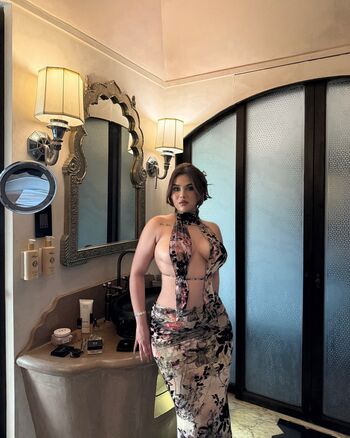 Devika bhardwaj leaked private photo uncensored HD quality