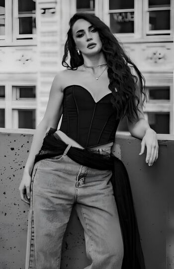 Diana avsaragova page leaked private photo uncensored HD quality