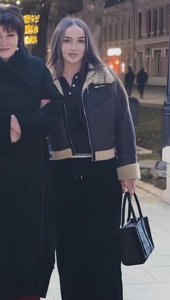 Diana avsaragova page leaked private photo uncensored HD quality