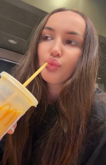 Diana avsaragova page leaked private photo uncensored HD quality