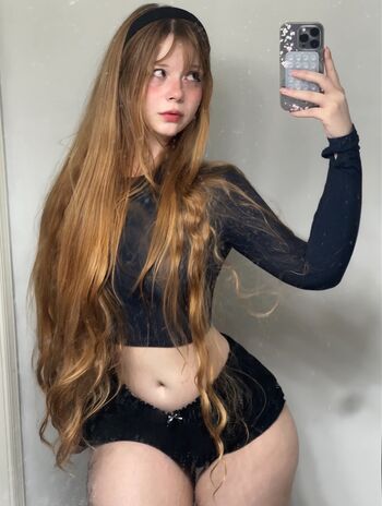 Diovana konigsreuter  page leaked private photo uncensored HD quality