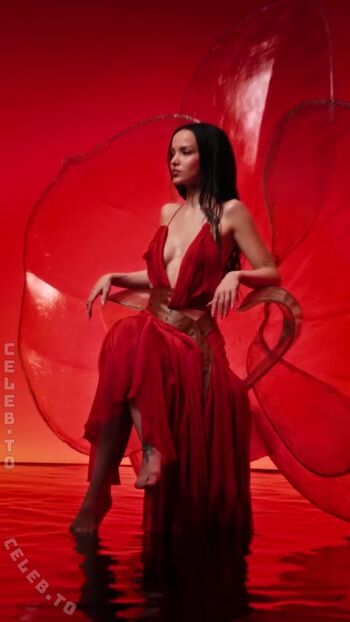 Dove cameron page leaked private photo uncensored HD quality