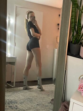 Dreamyygem leaked private photo uncensored HD quality