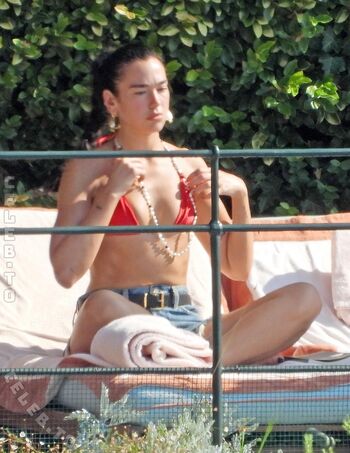 Dua lipa  page leaked private photo uncensored HD quality