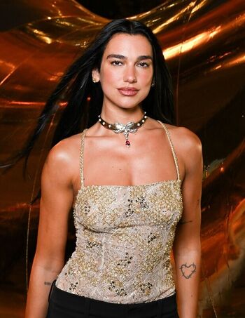 Dua lipa  page leaked private photo uncensored HD quality