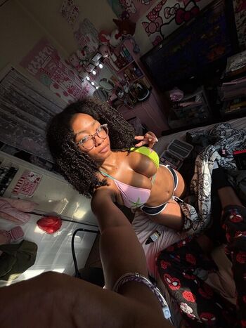 Earthdaya leaked private photo uncensored HD quality