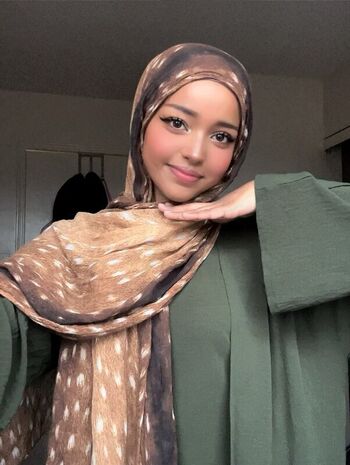Earthtokhadija leaked private photo uncensored HD quality