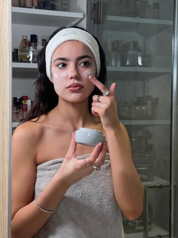 Ella mendelsohn page leaked private photo uncensored HD quality