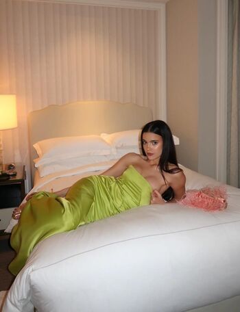 Ella mendelsohn leaked private photo uncensored HD quality