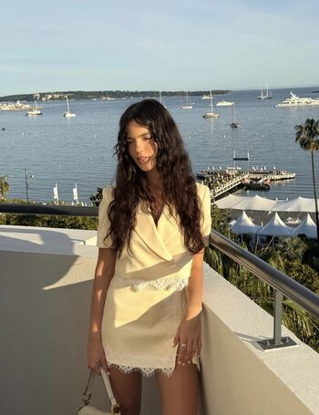 Ella mendelsohn page leaked private photo uncensored HD quality