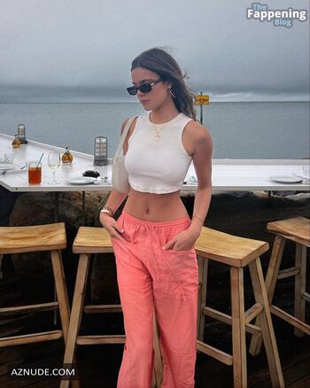 Ella mendelsohn page leaked private photo uncensored HD quality