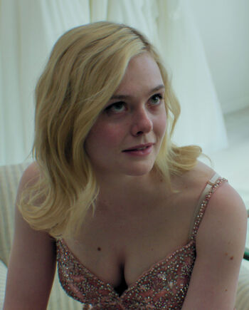 Elle fanning page leaked private photo uncensored HD quality